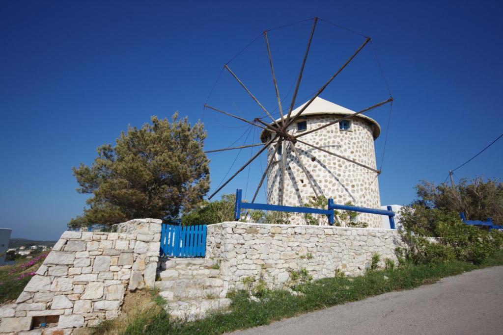Windmill Studios Livadi  Bagian luar foto